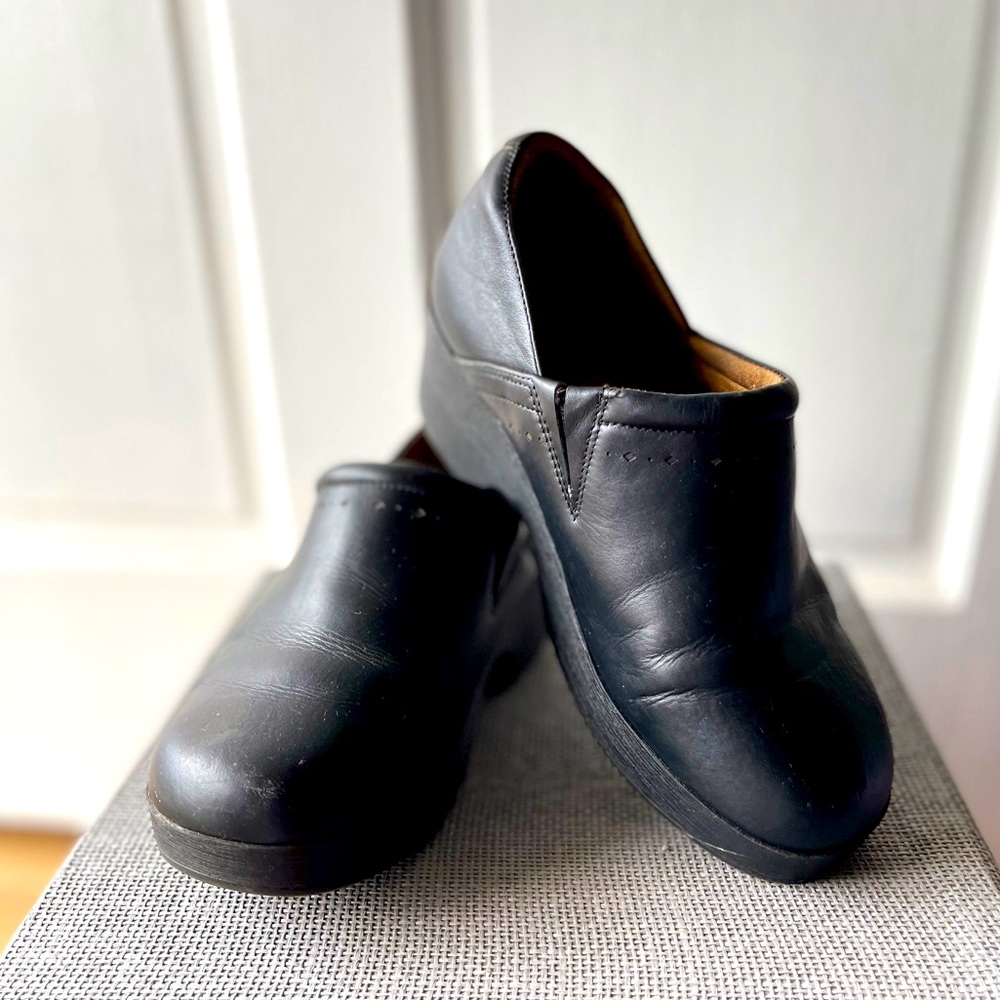 Shoes for Crews slip $ oil resistant